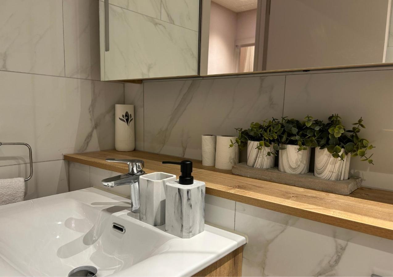 Bella Ruiz Penthouse In Manchester City Centre מראה חיצוני תמונה